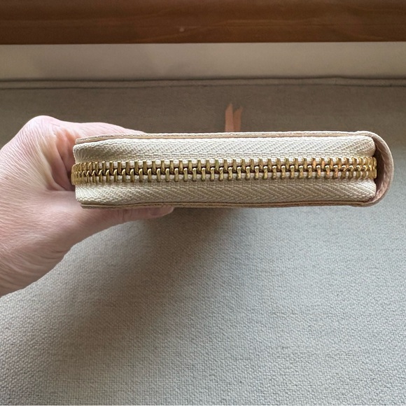 💕 Louis Vuitton Damier Azur Tahitienne Clemence Wallet 💕 - Picture 12 of 16